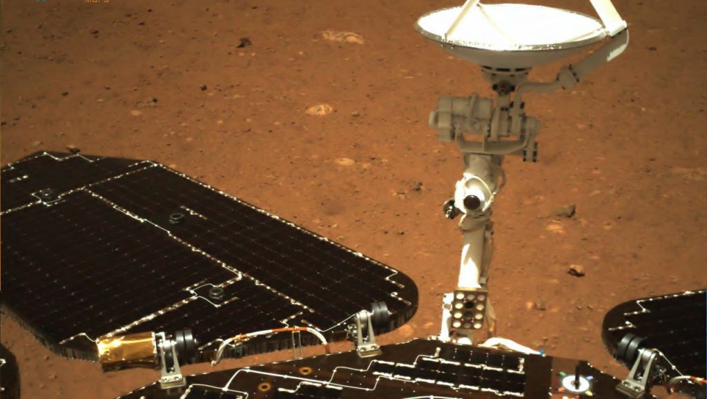 The Chinese Mars probe “Zhurong” is sending its first pictures